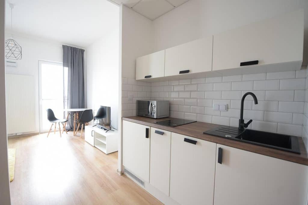 Bliska Wola Expo Central Apartment Varsóvia Exterior foto